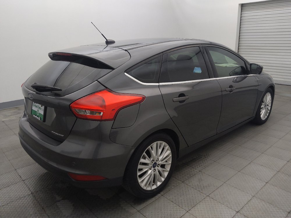 Used 2018 Ford Focus Titanium FWD image 9