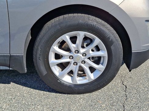 Used 2018 Chevrolet Equinox LT w/ Sun & Infotainment Package image 8
