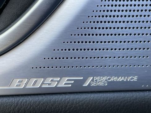 Used 2024 Cadillac XT5 Premium Luxury image 25