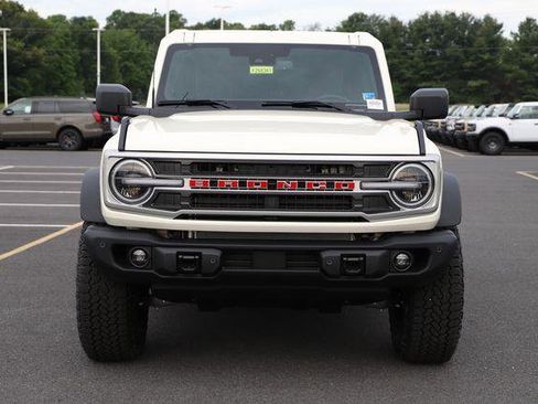 New 2026 Ford Bronco Outer Banks w/ Sasquatch Package AWD/4WD image 6