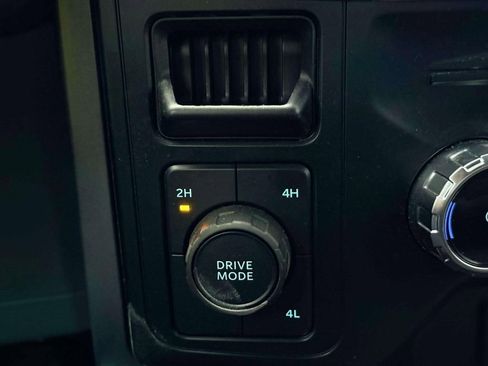 Used 2025 Ford F150 XLT w/ Equipment Group 301A Standard image 18