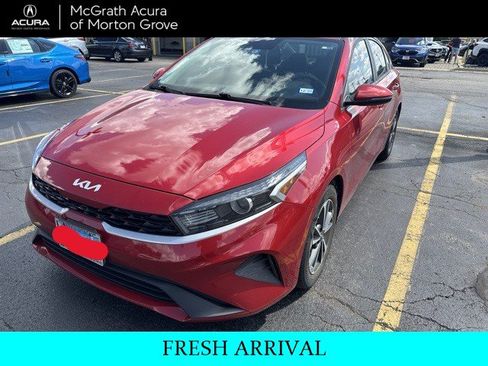 Used 2023 Kia Forte LXS w/ LXS Technology Package FWD image 1