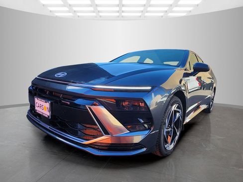 New 2026 Hyundai Sonata SEL image 3