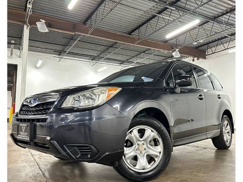 Used 2015 Subaru Forester 2.5i AWD/4WD image 1