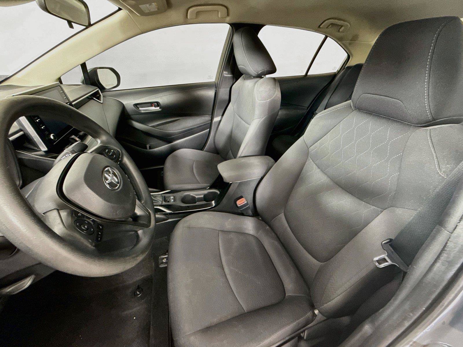 Used 2021 Toyota Corolla LE FWD image 11