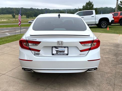 Used 2022 Honda Accord Sport image 5
