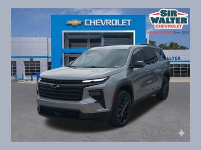 Used 2024 Chevrolet Traverse LT w/ Midnight/Sport Edition