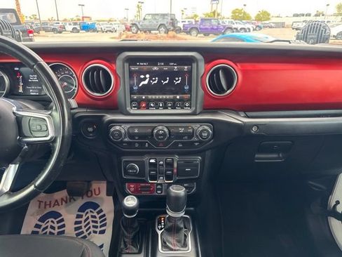 Certified 2020 Jeep Gladiator Rubicon AWD/4WD image 13