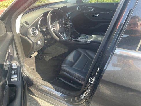 Used 2021 Mercedes-Benz GLC 300 image 5