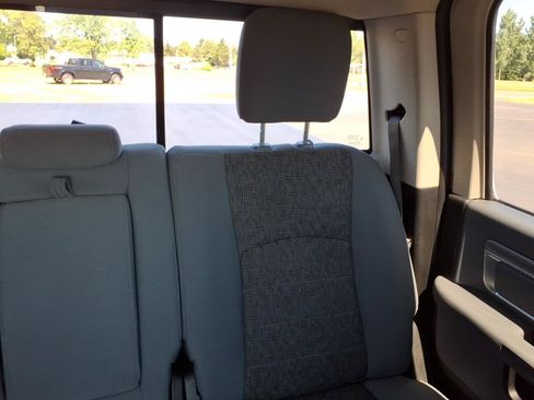 Used 2019 RAM 1500 Big Horn AWD/4WD image 15