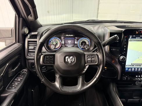 Used 2021 RAM 2500 Limited AWD/4WD image 18