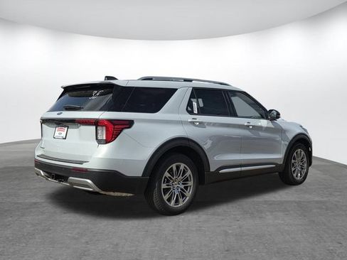 New 2026 Ford Explorer Platinum RWD image 2
