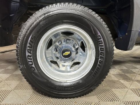 Used 2022 Chevrolet Silverado 3500 High Country w/ Snow Plow Prep/Camper Package image 35