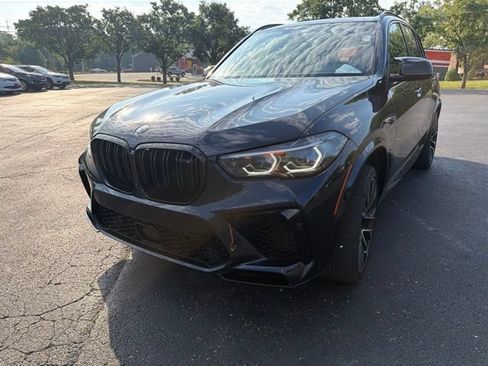 Used 2022 BMW X5 M w/ Competition Package 2 AWD/4WD image 2
