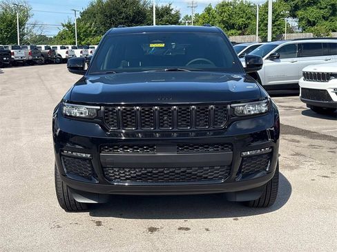 New 2025 Jeep Grand Cherokee L Limited w/ Black Appearance Package image 2