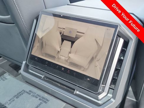 Used 2024 Tesla Cybertruck AWD Crew Cab image 20