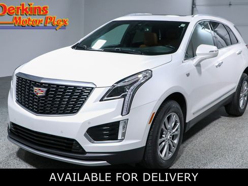 Used 2022 Cadillac XT5 Premium Luxury AWD/4WD image 1