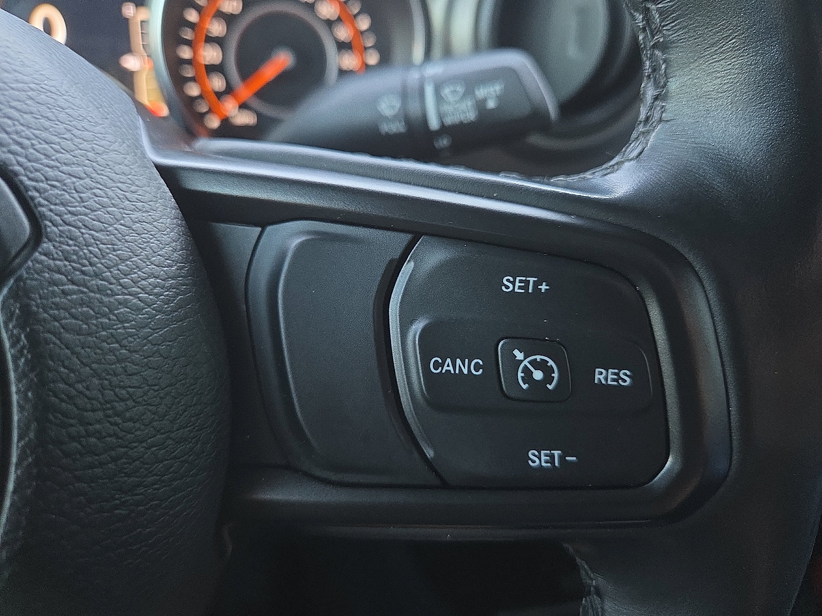 Used 2022 Jeep Gladiator Sport AWD/4WD image 18