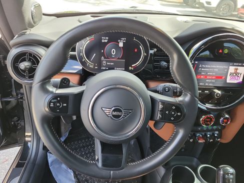 Used 2024 MINI Cooper S FWD image 18