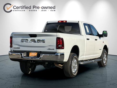 Used 2025 RAM 2500 Big Horn AWD/4WD image 4