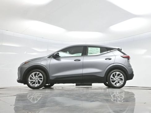 New 2027 Chevrolet Bolt LT FWD image 72