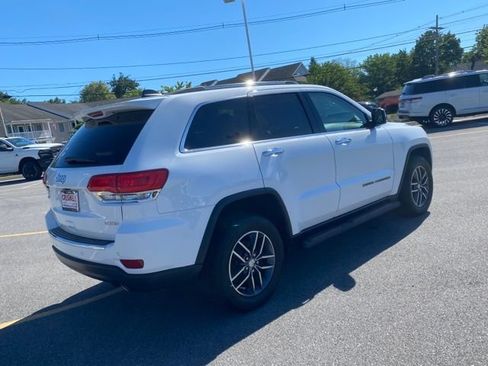 Used 2018 Jeep Grand Cherokee Limited AWD/4WD image 5