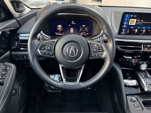 Used 2025 Acura MDX Technology Package image 17