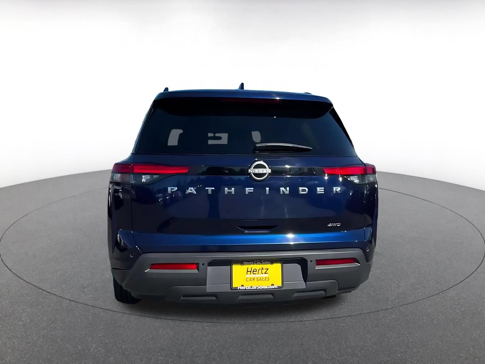 Used 2025 Nissan Pathfinder SV AWD/4WD image 12