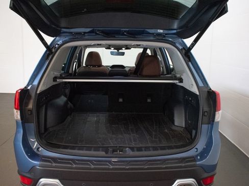 Used 2023 Subaru Forester Touring w/ Popular Package #2 AWD/4WD image 27