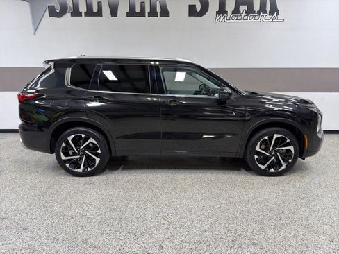 Used 2022 Mitsubishi Outlander SEL image 30