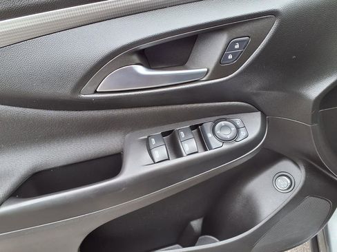 Used 2024 Buick Envista Avenir FWD image 19