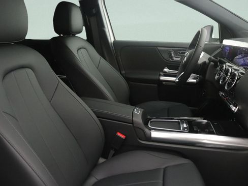 New 2026 Mercedes-Benz GLA 250 image 7