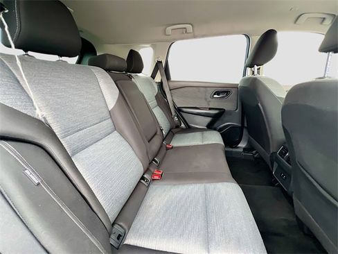 Used 2023 Nissan Rogue SV image 25