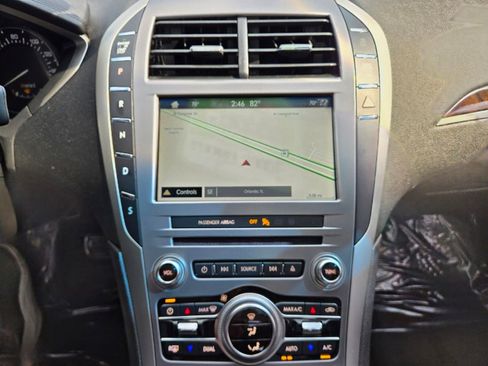 Used 2019 Lincoln MKZ Reserve w/ Reserve Plus Package image 37