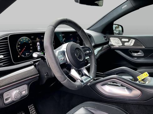 Used 2022 Mercedes-Benz GLE 53 AMG 4MATIC Coupe image 17