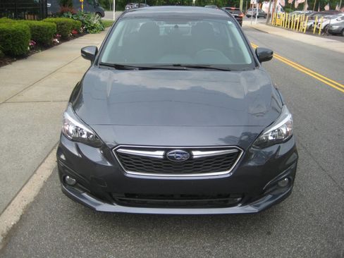 Used 2017 Subaru Impreza 2.0i Premium w/ BSD & Rcta/SRF/Eyesight AWD/4WD image 2