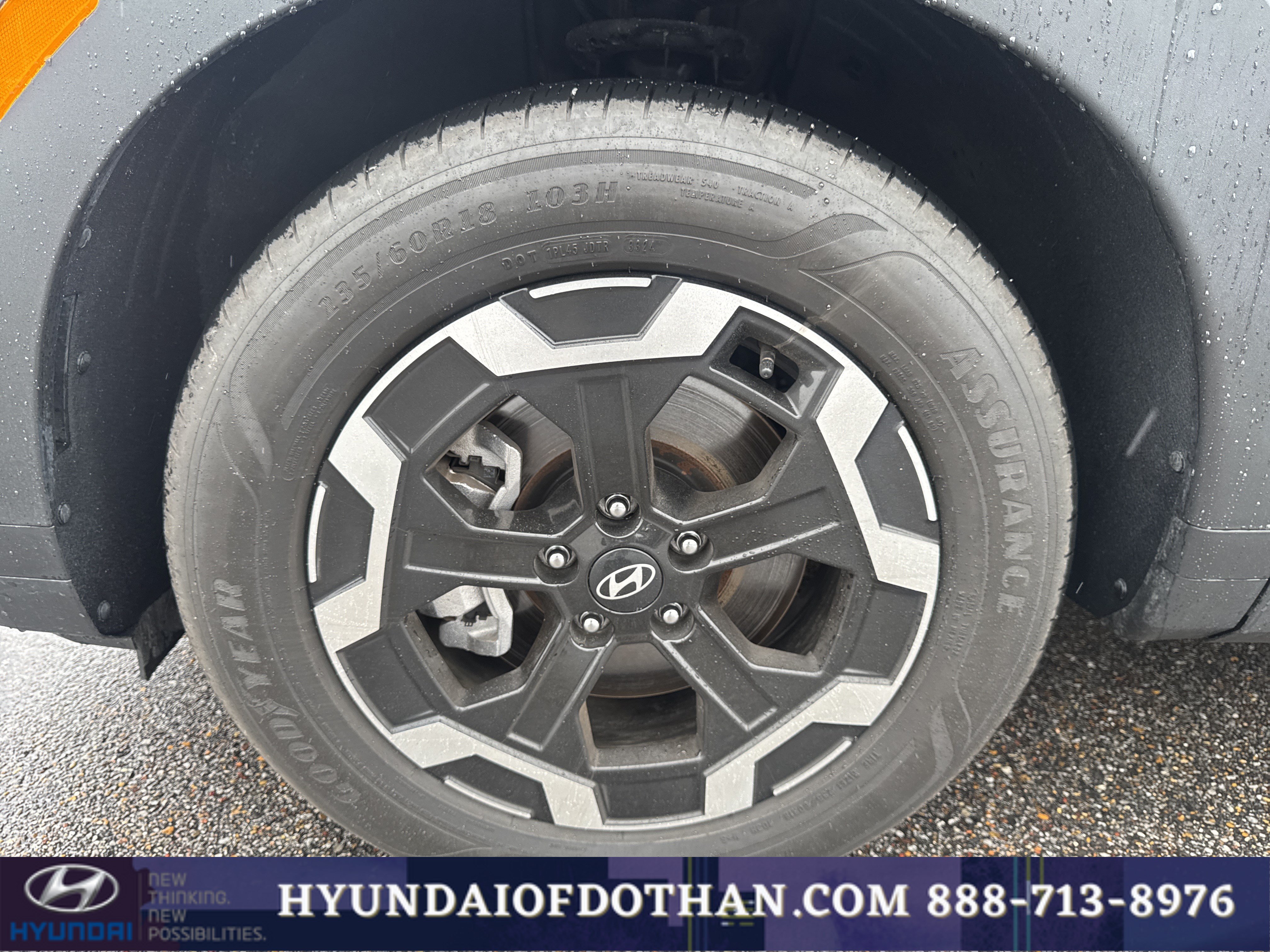 Certified 2025 Hyundai Santa Fe SEL FWD image 18