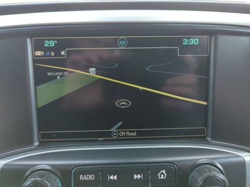 Used 2018 GMC Sierra 1500 SLT image 25