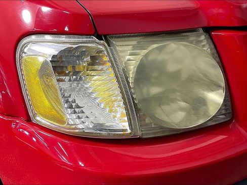 Used 2005 Ford Explorer Sport Trac XLS image 34