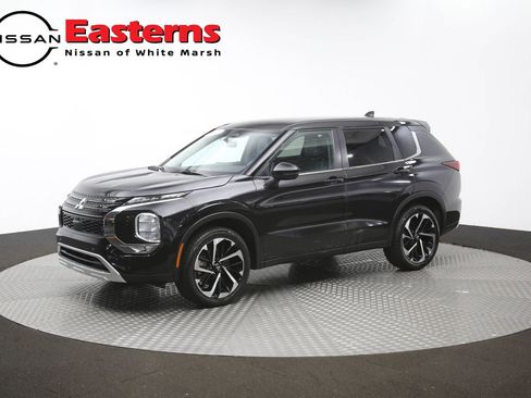 Used 2024 Mitsubishi Outlander AWD image 56