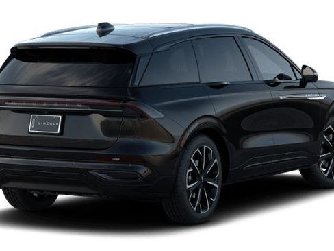 New 2026 Lincoln Nautilus Reserve AWD/4WD image 3