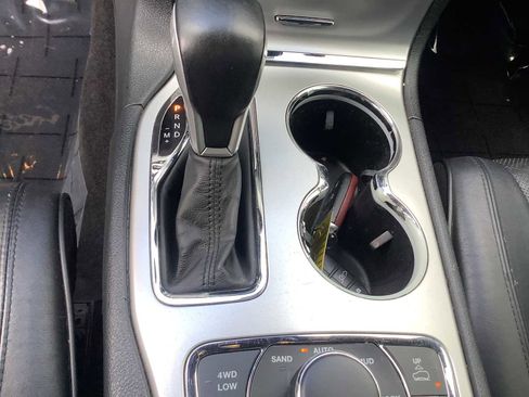 Used 2016 Jeep Grand Cherokee High Altitude image 18