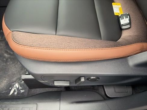 New 2025 Ford Bronco Sport Outer Banks w/ Outer Banks Tech Package+ image 18