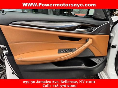 Used 2021 BMW 540i xDrive w/ Executive Package AWD/4WD image 25