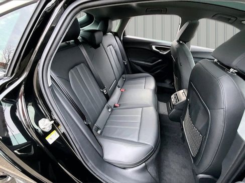 Used 2025 Audi A5 2.0T Premium Plus w/ Premium Plus image 25