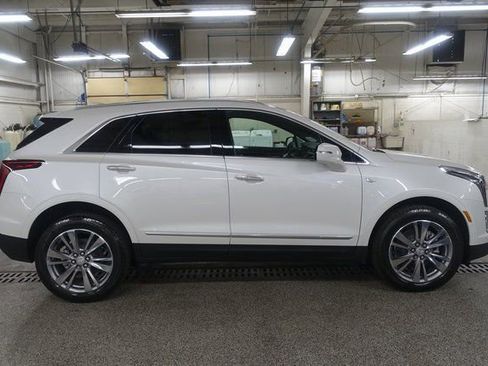 New 2025 Cadillac XT5 Premium Luxury image 8