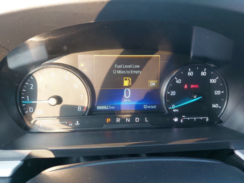 Used 2023 Ford Explorer XLT w/ Equipment Group 202A AWD/4WD image 20