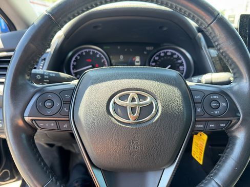 Certified 2022 Toyota Camry SE w/ Cold Weather Package AWD/4WD image 14