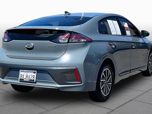 Used 2021 Hyundai Ioniq Limited FWD image 12