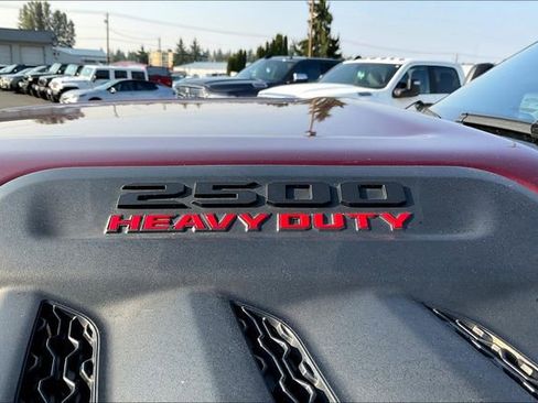 Used 2023 RAM 2500 Limited image 29